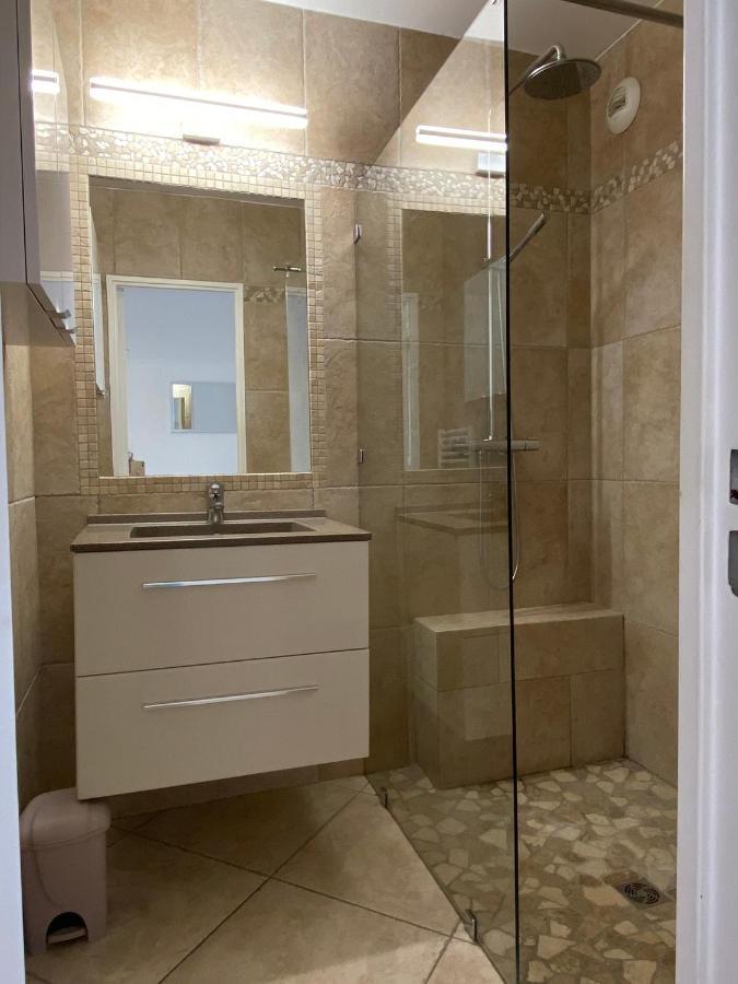 Les Locations Cinaureva "Les Iles D'Or" Appartement La Londe-les-Maures Buitenkant foto